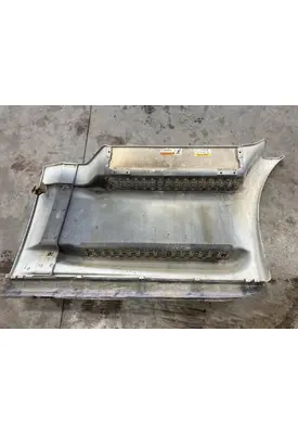 Freightliner CASCADIA Fairing (Side)