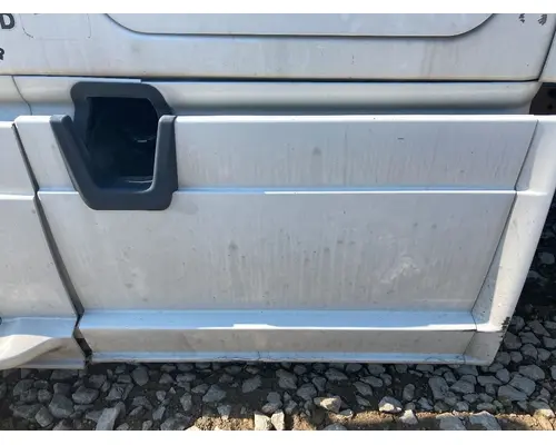 Freightliner CASCADIA Fairing (Side)