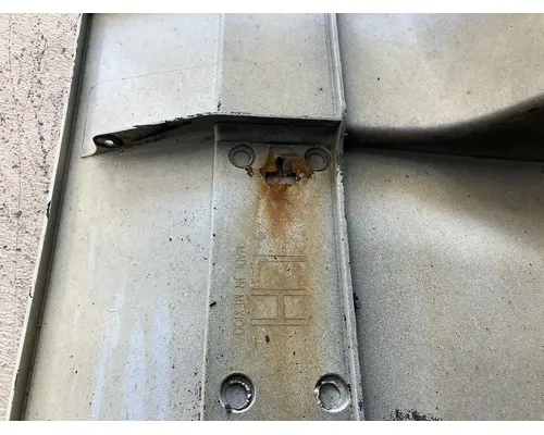 Freightliner CASCADIA Fairing (Side)