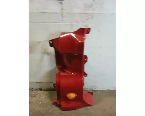 Freightliner CASCADIA Fender Extension