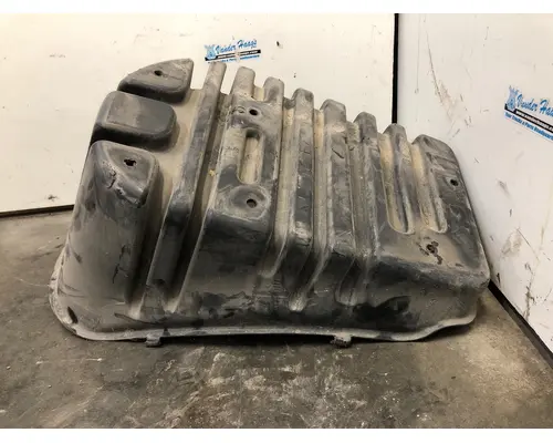 Freightliner CASCADIA Fender