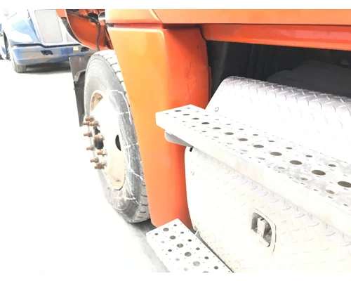 Freightliner CASCADIA Fender