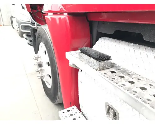 Freightliner CASCADIA Fender