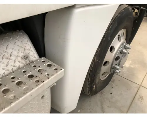 Freightliner CASCADIA Fender