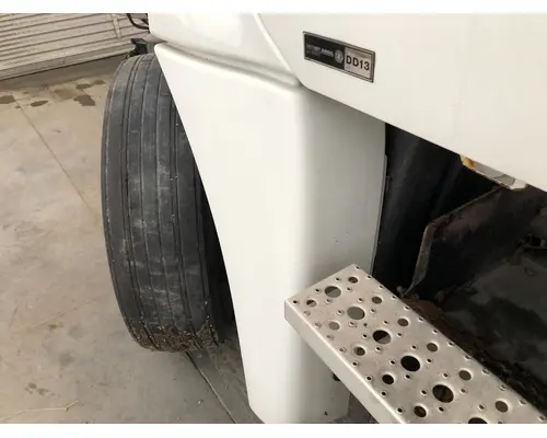 Freightliner CASCADIA Fender