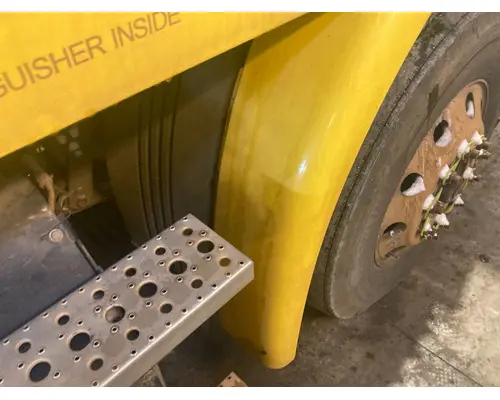 Freightliner CASCADIA Fender