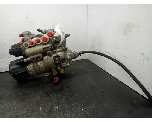 Freightliner CASCADIA Filter  Water Separator