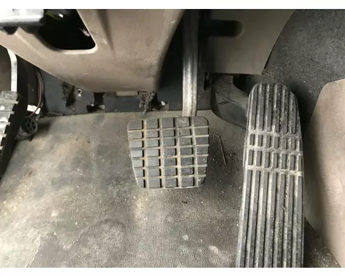 Freightliner CASCADIA Foot Control , Pedal