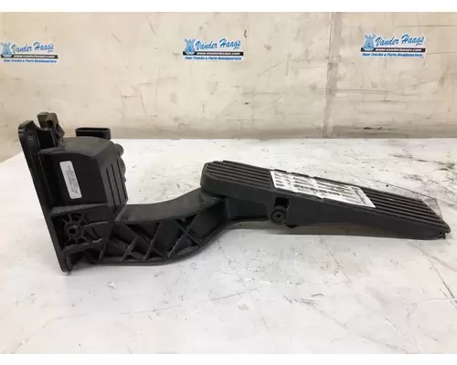 Freightliner CASCADIA Foot Control , Pedal