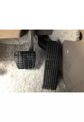 Freightliner CASCADIA Foot Control , Pedal