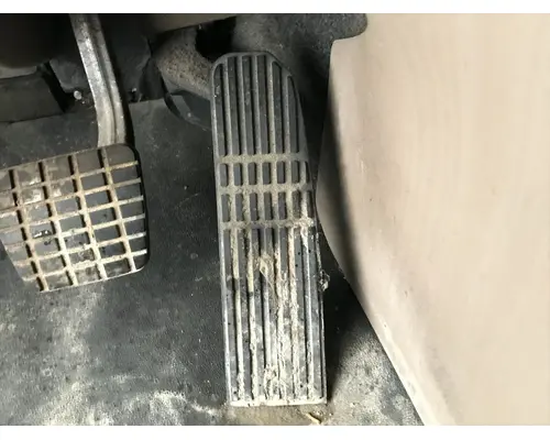 Freightliner CASCADIA Foot Control Pedal (all floor pedals)