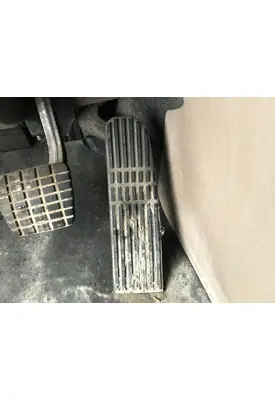 Freightliner CASCADIA Foot Control Pedal (all floor pedals)