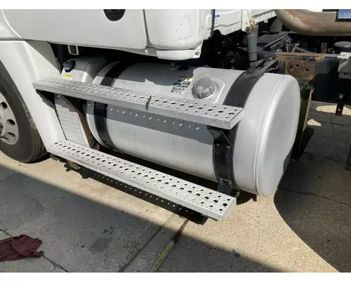 Freightliner CASCADIA Fuel Tank Strap