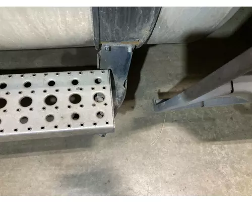 Freightliner CASCADIA Fuel Tank Strap
