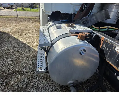 Freightliner CASCADIA Fuel Tank