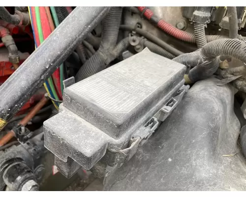 Freightliner CASCADIA Fuse Box