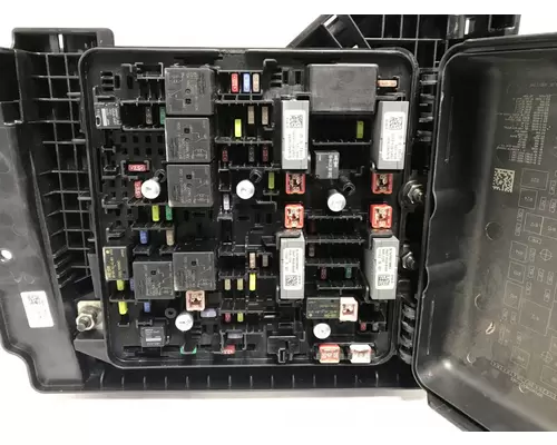 Freightliner CASCADIA Fuse Box