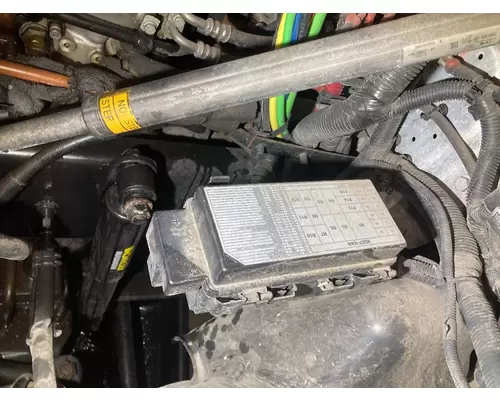 Freightliner CASCADIA Fuse Box