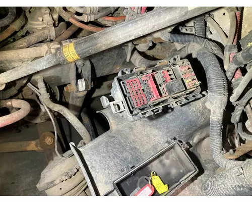 Freightliner CASCADIA Fuse Box