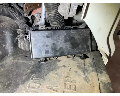 Freightliner CASCADIA Fuse Box