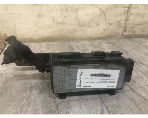 Freightliner CASCADIA Fuse Box