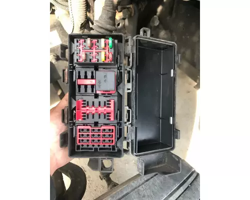 Freightliner CASCADIA Fuse Box