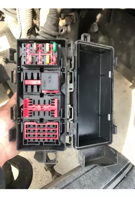 Freightliner CASCADIA Fuse Box