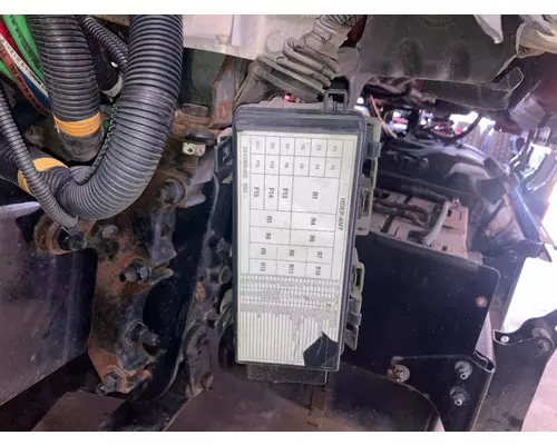 Freightliner CASCADIA Fuse Box