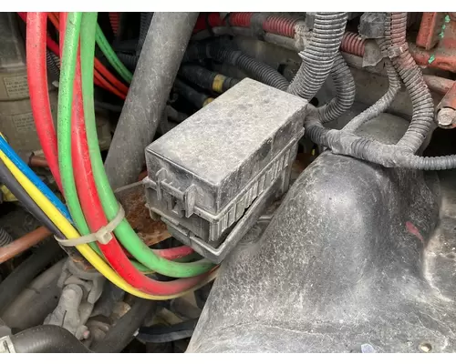 Freightliner CASCADIA Fuse Box