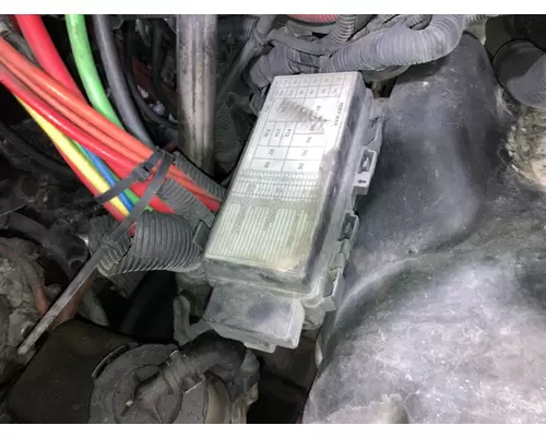 Freightliner CASCADIA Fuse Box