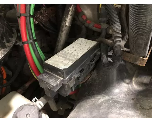 Freightliner CASCADIA Fuse Box