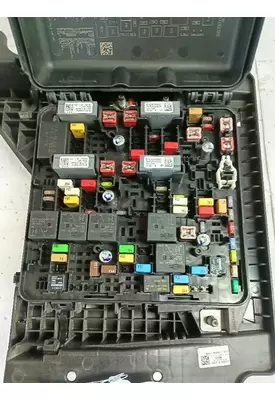 Freightliner CASCADIA Fuse Box