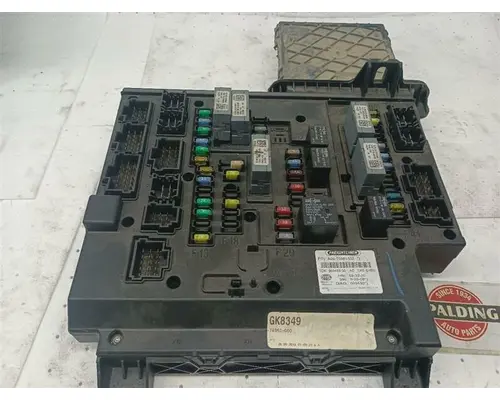 Freightliner CASCADIA Fuse Box