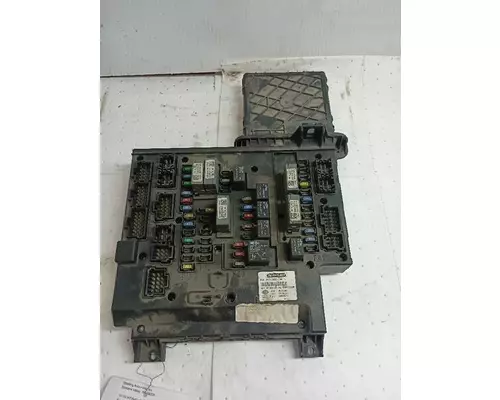 Freightliner CASCADIA Fuse Box