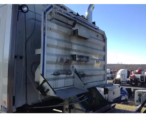 Freightliner CASCADIA Headache Rack (Cab Rack)