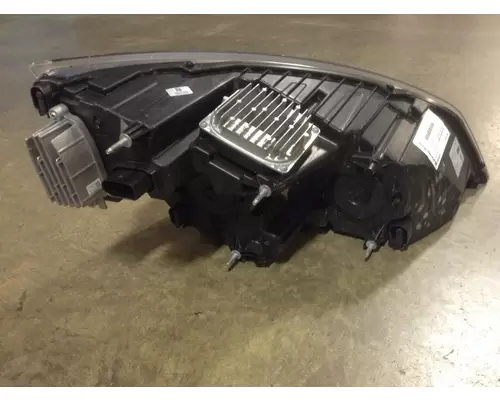 Freightliner CASCADIA Headlamp Assembly