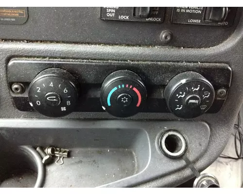 Freightliner CASCADIA Heater & AC Temperature Control