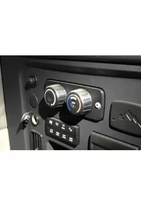 Freightliner CASCADIA Heater & AC Temperature Control