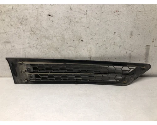 Freightliner CASCADIA Hood Side Vent