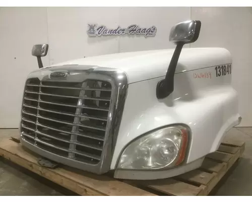 Freightliner CASCADIA Hood