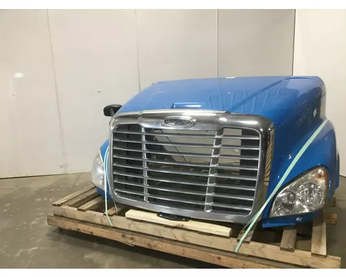 Freightliner CASCADIA Hood