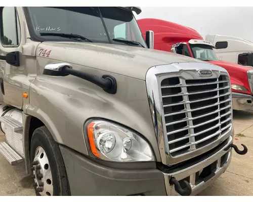 Freightliner CASCADIA Hood