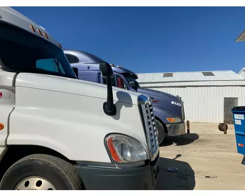 Freightliner CASCADIA Hood