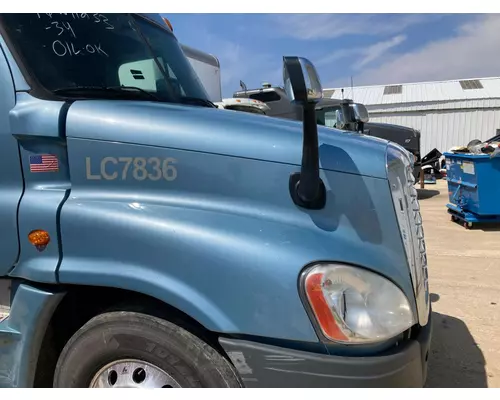 Freightliner CASCADIA Hood