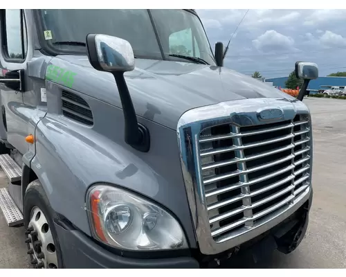 Freightliner CASCADIA Hood