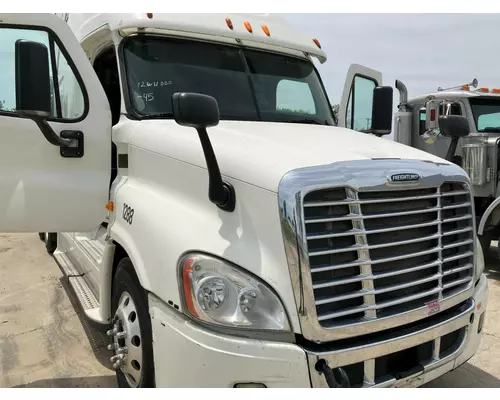 Freightliner CASCADIA Hood