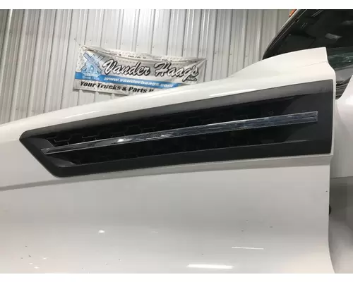 Freightliner CASCADIA Hood