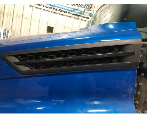 Freightliner CASCADIA Hood