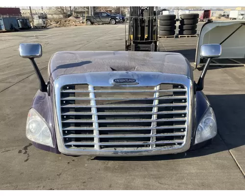 Freightliner CASCADIA Hood