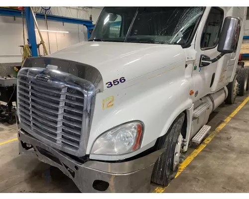 Freightliner CASCADIA Hood